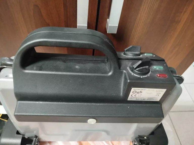 GRILL ELEKTRYCZNY SILVERCREST SKG 1700 B3