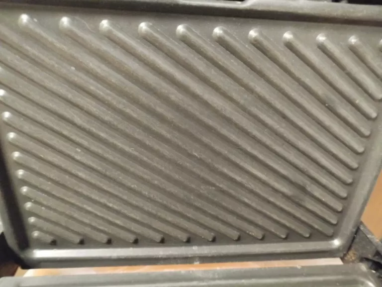 GRILL ELEKTRYCZNY SILVERCREST SKG 1700 B3