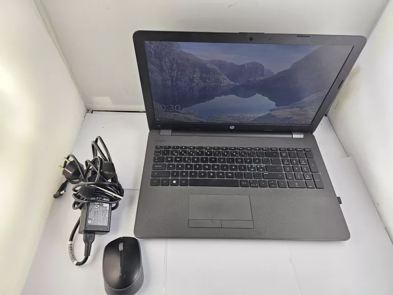 LAPTOP HP 250 G6 8/128GB I3 ZASILACZ