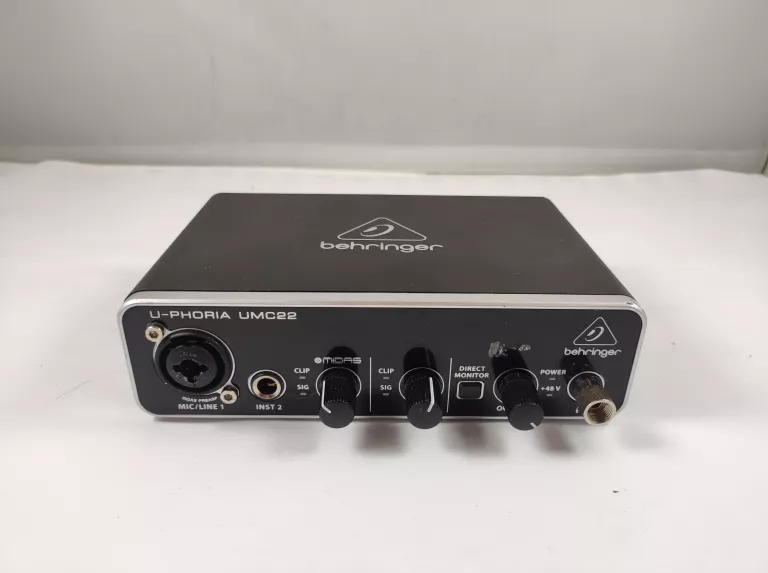 INTERFEJS BEHRINGER UMC22 + KABEL