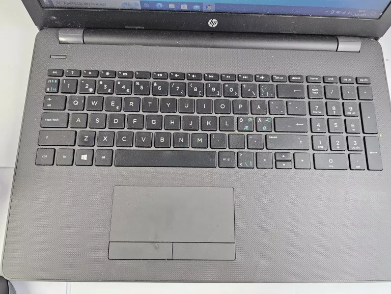 LAPTOP HP 250 G6 8/128GB I3 ZASILACZ