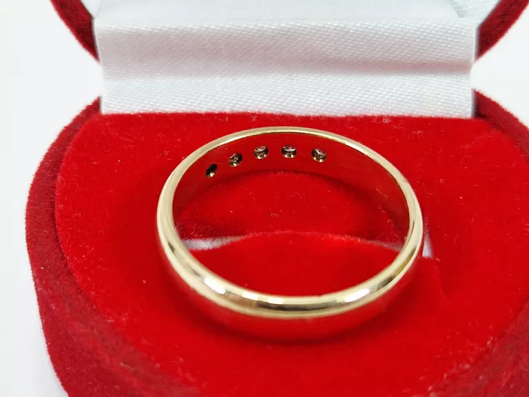 ŚLICZNA ZŁOTA OBRĄCZKA Z BRYLANTAMI | CERTYFIKAT | R16 | P585 | W:4,13G