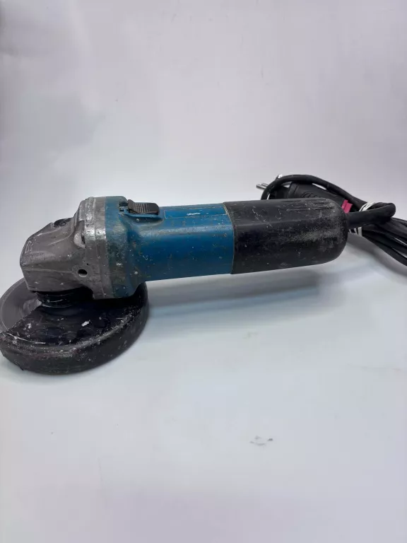 SZLIFIERKA KĄTOWA MAKITA 9558HNR