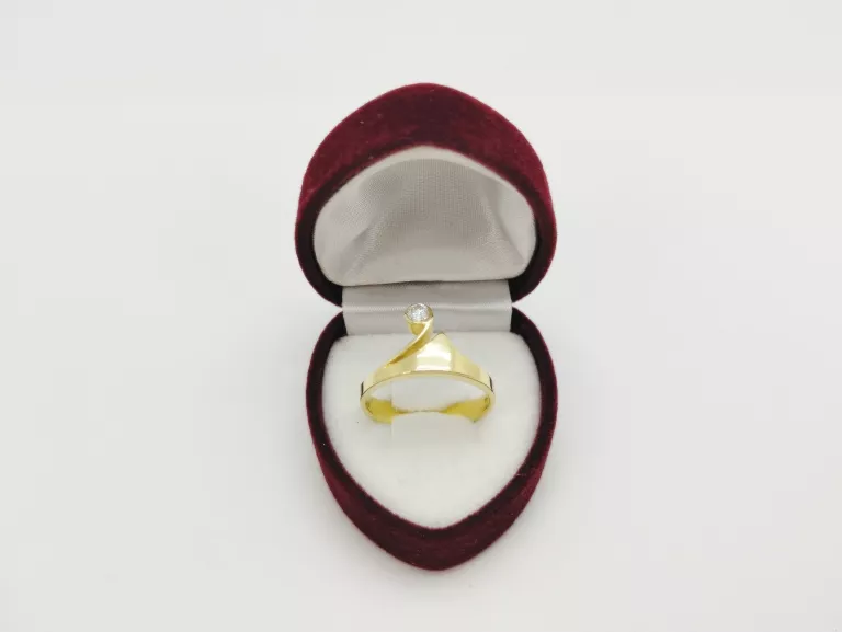 zloty-pierscionek-z-brylantem-pr-750-011ct-certyfikat-ean-gtin-8001586231170