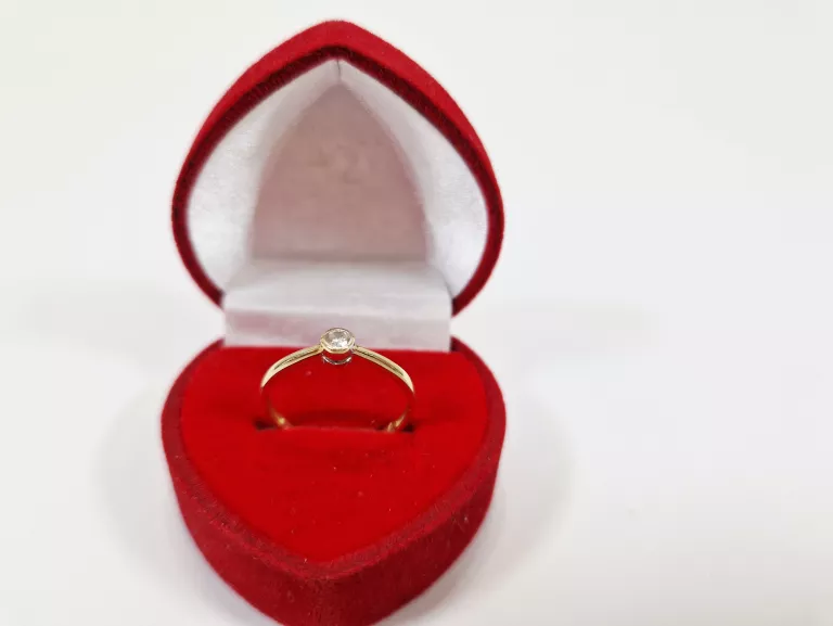 uroczy-zloty-pierscionek-z-brylantem-p585-w132g-r12-1422022024-stan-11323-2