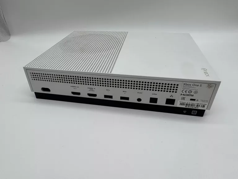 KONSOLA XBOX ONE S 500 GB + PAD