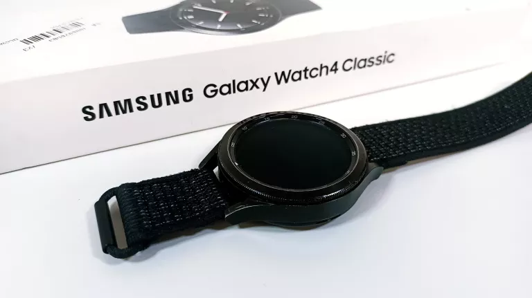 SMARTWATCH SAMSUNG GALAXY WATCH 4 CLASSIC / PUDEŁKO / BRAK ŁADOWARKI