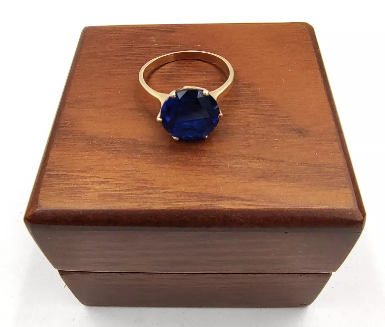 wyjatkowy-zloty-pierscionek-z-niebieskim-kamieniem-585255g-stan-11323-2