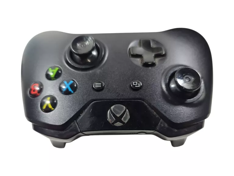 KONSOLA XBOX ONE 1TB CZARNA + PAD + 4 GRY