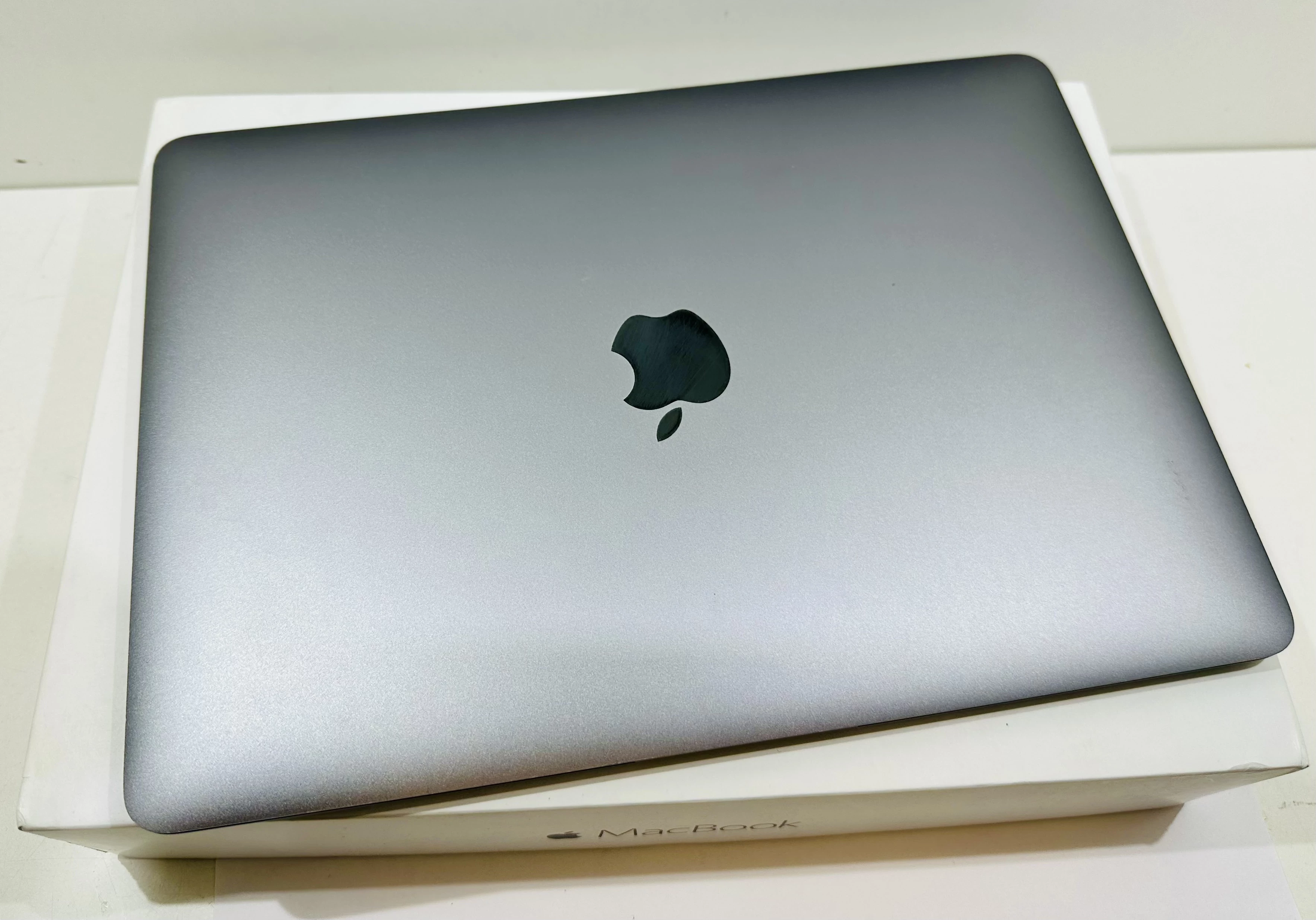 apple-macbook-12-retina-space-gray-mjy32zea-a1534-wielkosc-pamieci-ram-200941-2185