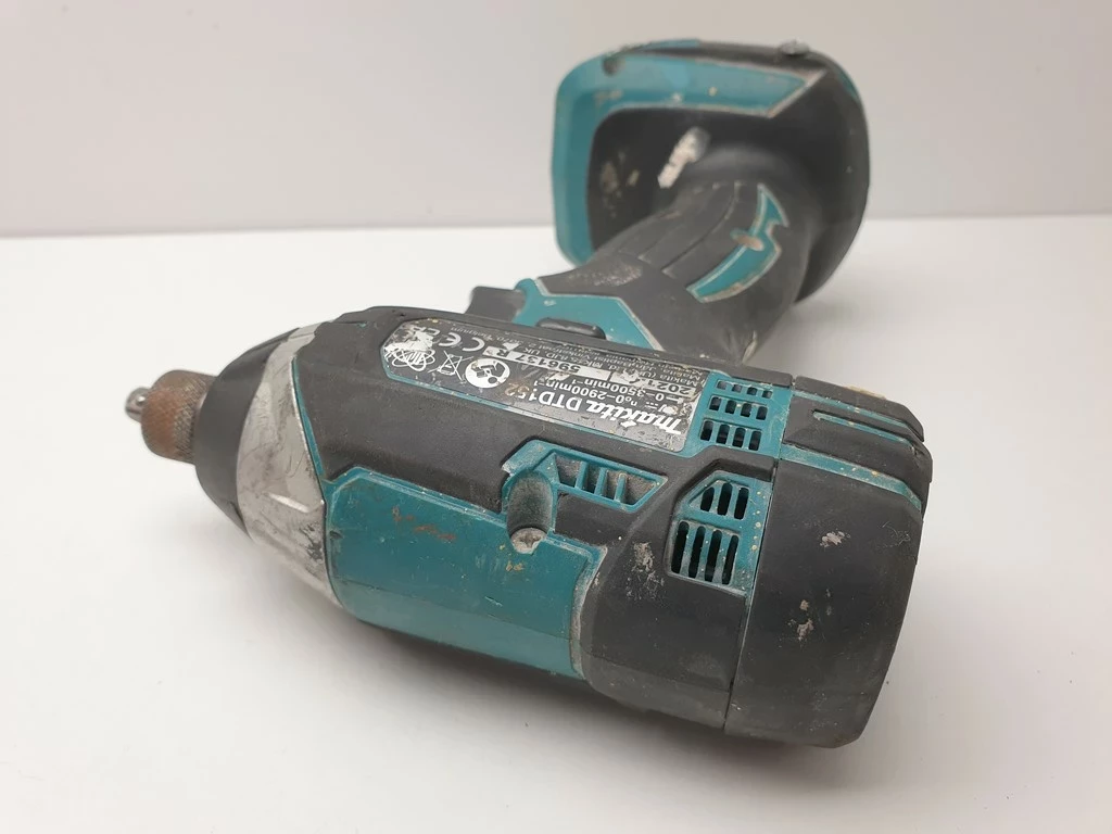 zakretarka-udarowa-makita-dtd152-18v-marka-248811-950929
