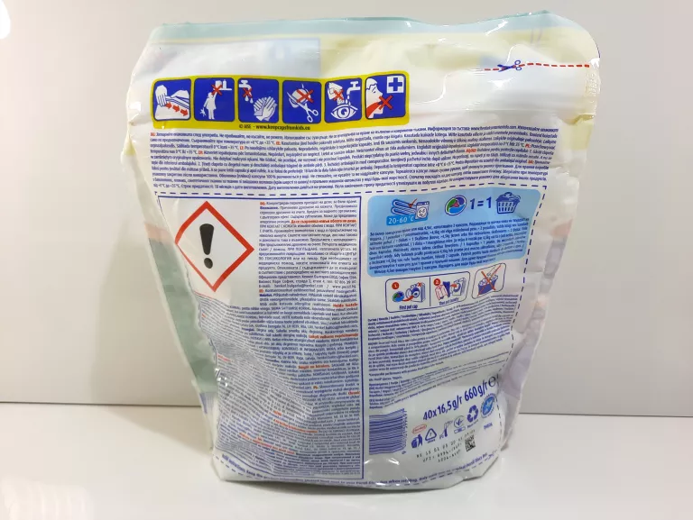40 SZT PERSIL 4 IN 1 DISCS COLOR KAPSUŁKI DO PRANIA