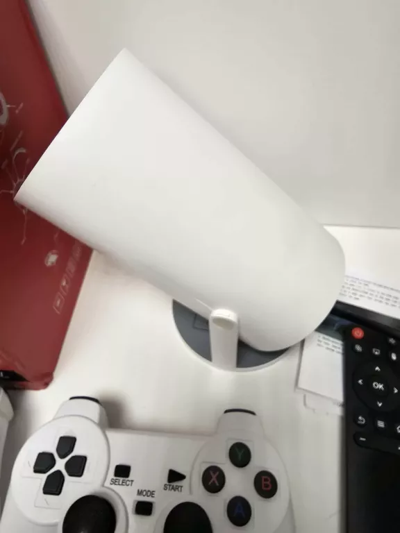 PROJEKTOR LED RZUTNIK 4K PRZENOŚNY NETFLIX YT 2 PADY GRY ANDROID PILOT WIF