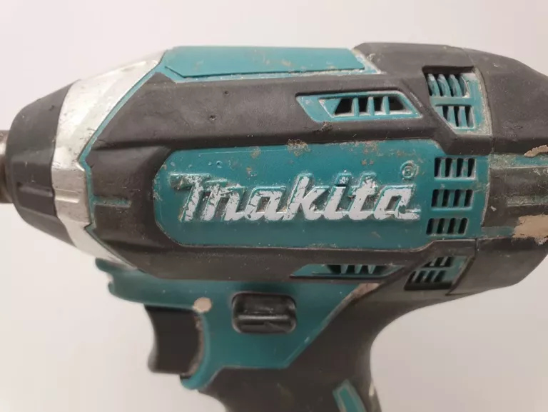 zakretarka-udarowa-makita-dtd152-18v-rodzaj-silnika-204657-221321