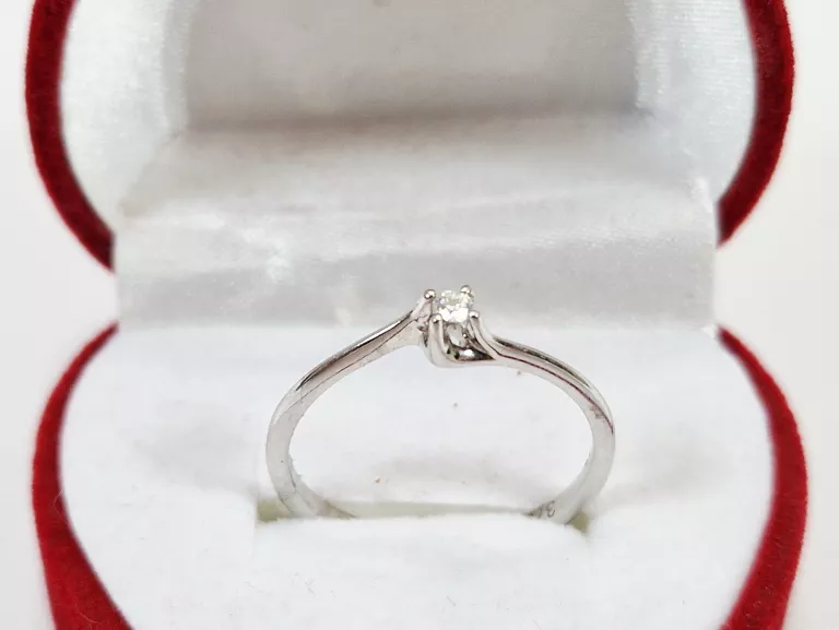 sliczny-pierscionek-z-brylantem-biale-zloto-p375-w141g-r16-1830012024-kamien-17088-8388608