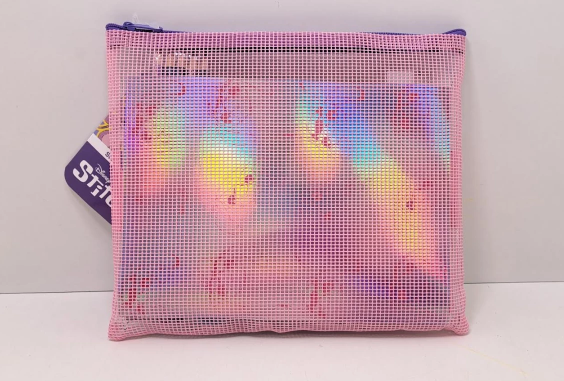 zestaw-artykulow-szkolnych-w-saszetce-disney-stitch-liczba-sztuk-w-zestawie-1