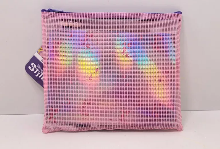 zestaw-artykulow-szkolnych-w-saszetce-disney-stitch-liczba-sztuk-w-zestawie-1