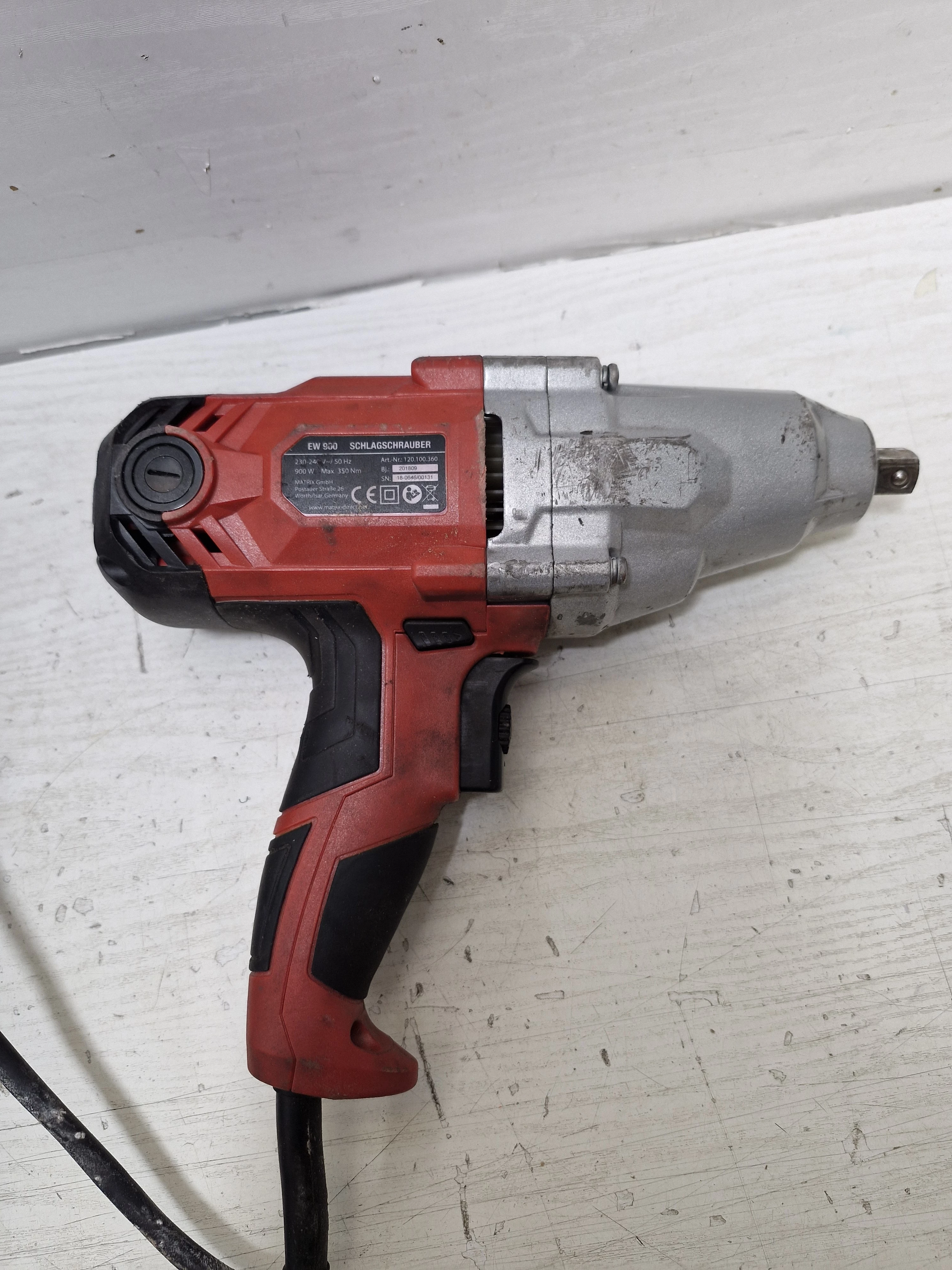 klucz-udarowy-matrix-ew-900-osiedle-kombatantow-7c-krakow