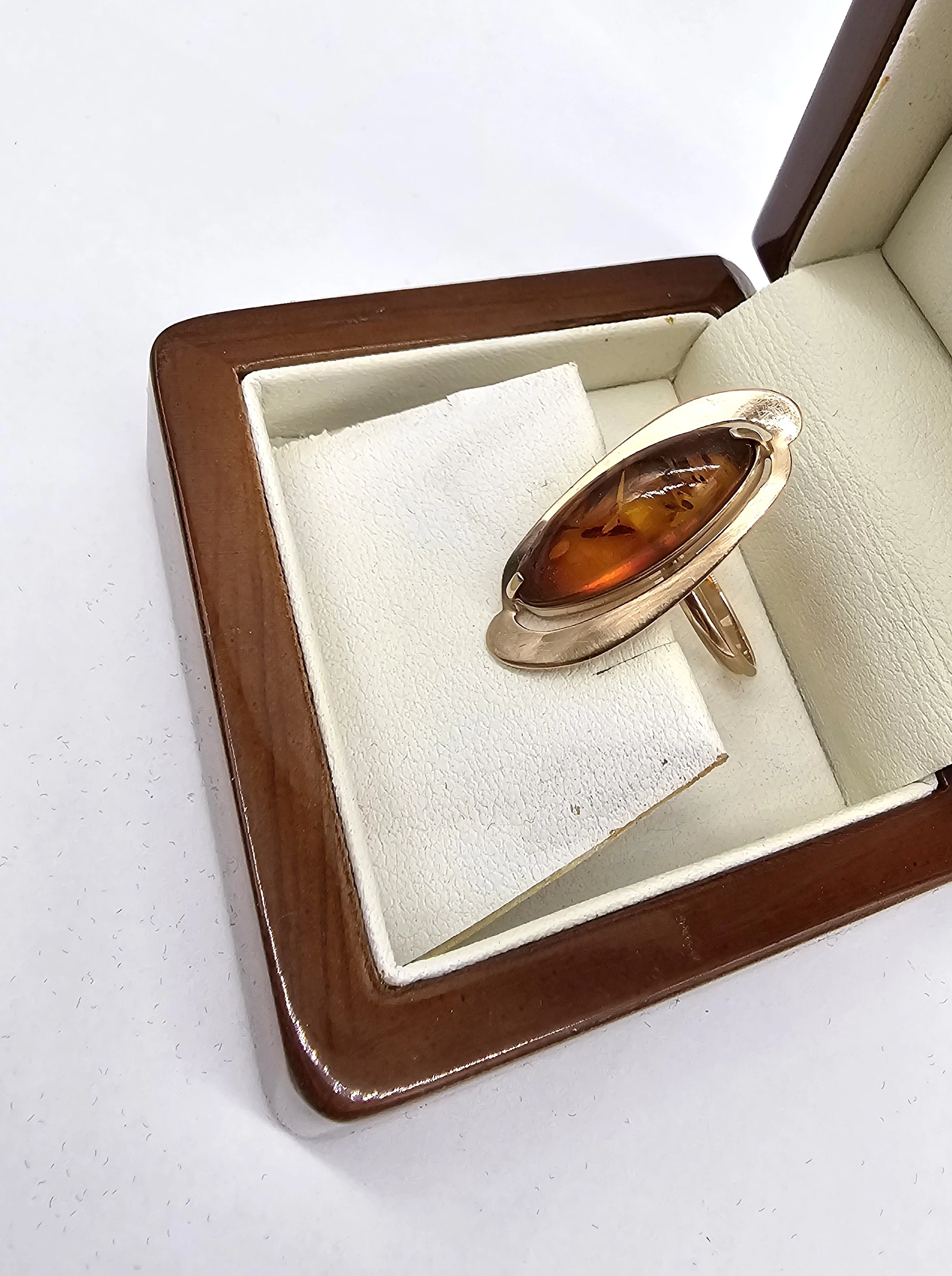 wyrob-jubilerski-uzywany-zloty-pierscionek-585-329g-rodzaj-2205-2