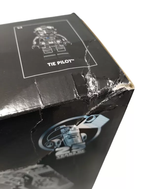 LEGO 75382 STAR WARS TIE INTERCEPTOR