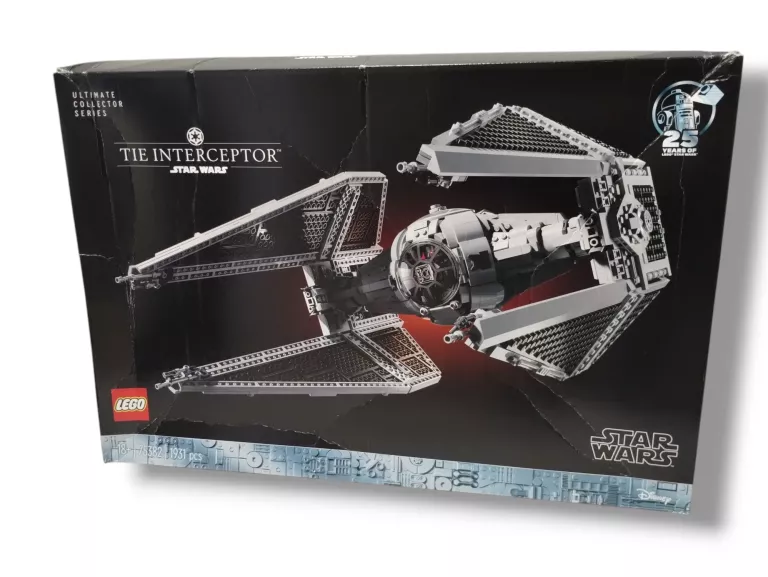 LEGO 75382 STAR WARS TIE INTERCEPTOR