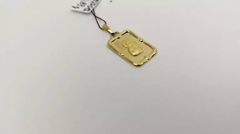 delikatny-zloty-medalik-585-089g-stan-11323-2