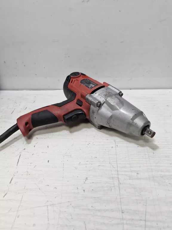 klucz-udarowy-matrix-ew-900-kod-producenta-klucz-udarowy-12v-2000mah-300nm-poreczny