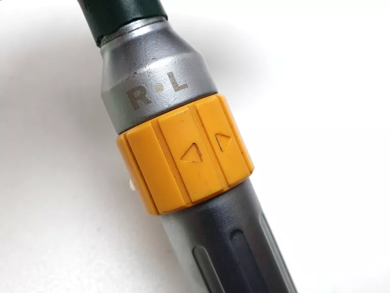 GRZECHOTKA SAMOCHODOWA TURBO DRIVER