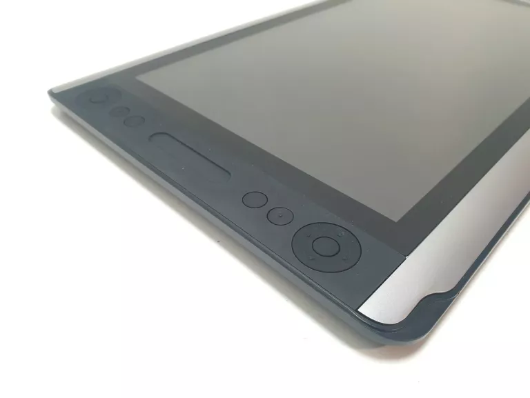 TABLET GRAFICZNY HUION KAMVAS 16 + PUD