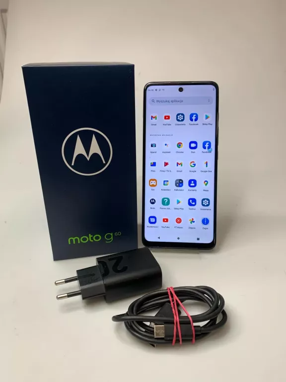 TELEFON MOTOROLA MOTO G60