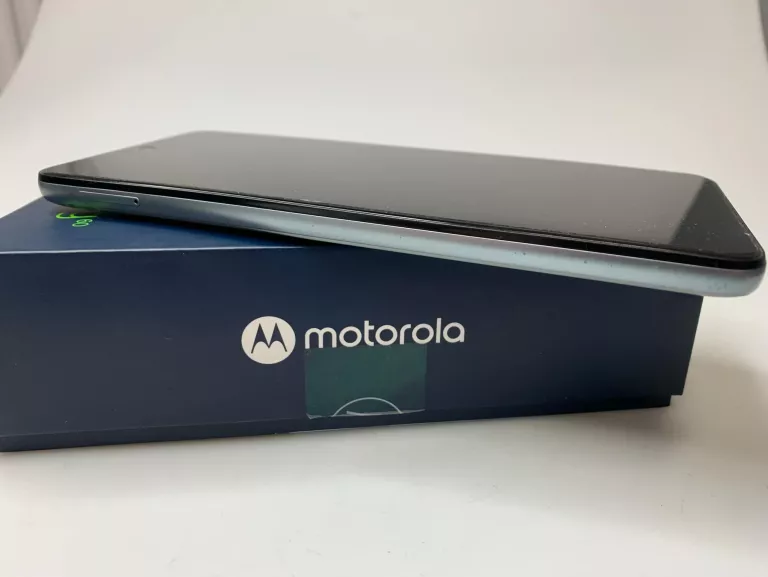 TELEFON MOTOROLA MOTO G60