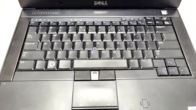LAPTOP DELL E6400 (ZASILACZ)
