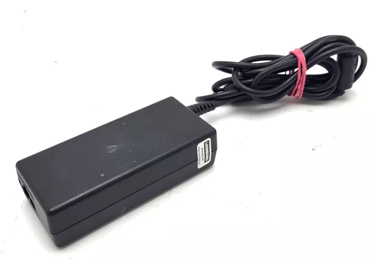 LAPTOP DELL E6420 (ZASILACZ)