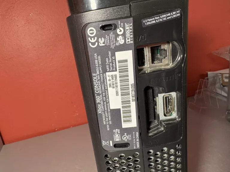 KONSOLA XBOX 360