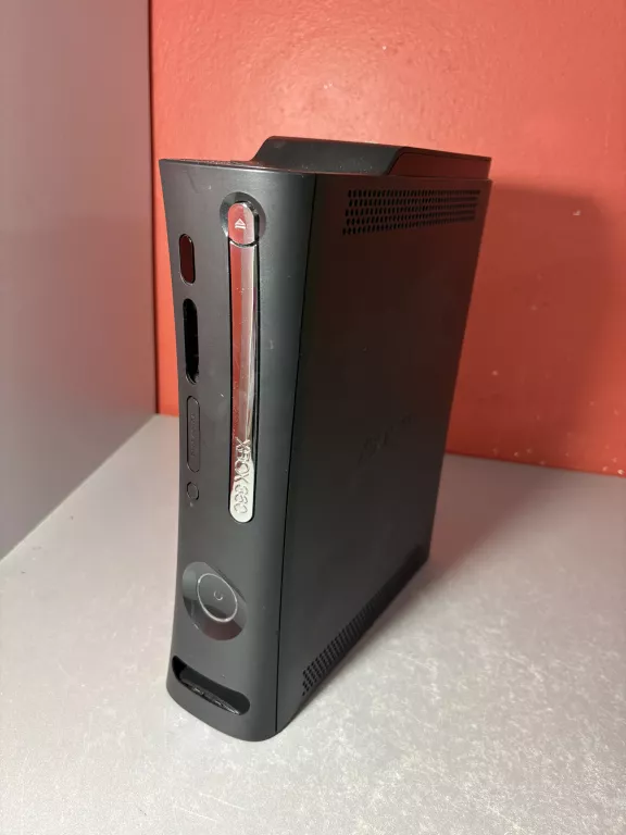 KONSOLA XBOX 360