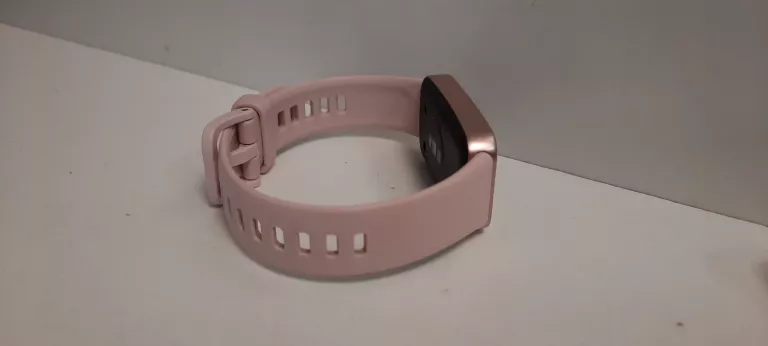 SMARTWATCH HUAWEI BAND 8-067 ŁADOWARKA