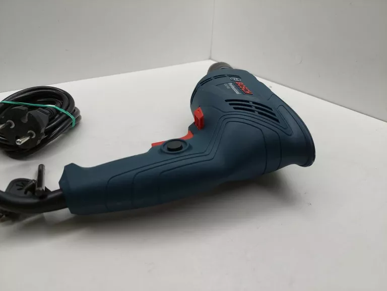 WIERTARKA BOSCH GSB 600