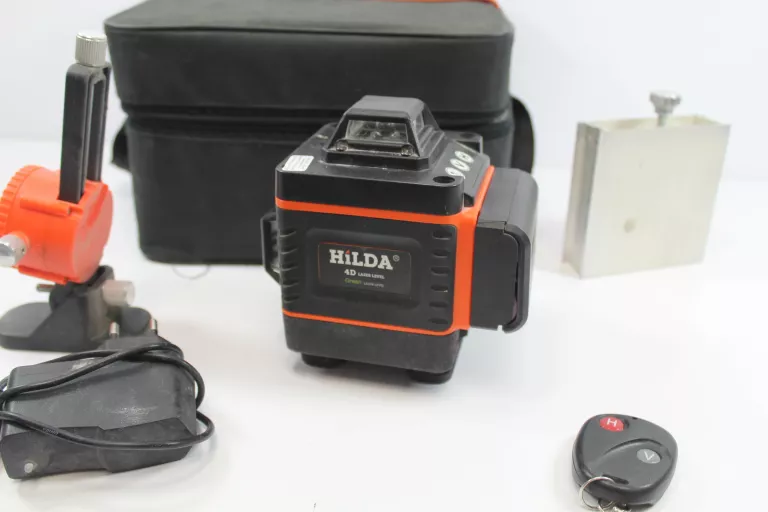 16 LINIOWA POZIOMICA LASEROWA LASER KRZYŻOWY HILDA 4D + ETUI