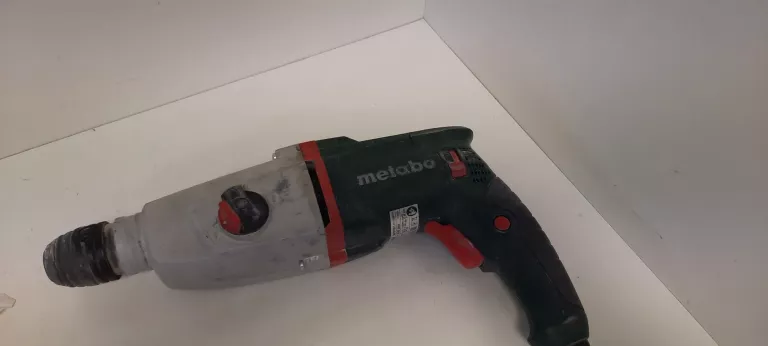 METABO MŁOTOWIERTARKA KHE 2644 W WALIZCE