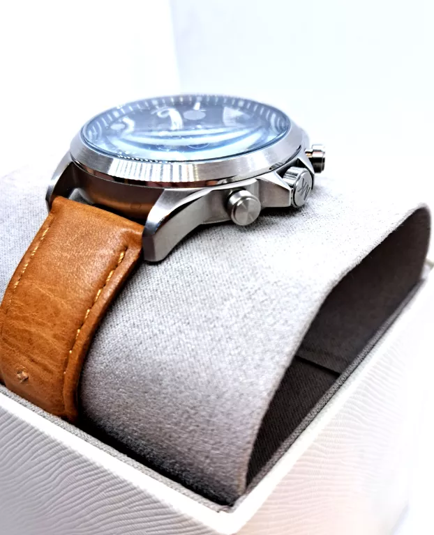 ZEGAREK MICHAEL KORS  GAGE NIEBIESKI/SKÓRA O45 MM PUDEŁKO /INSTRUKCJA