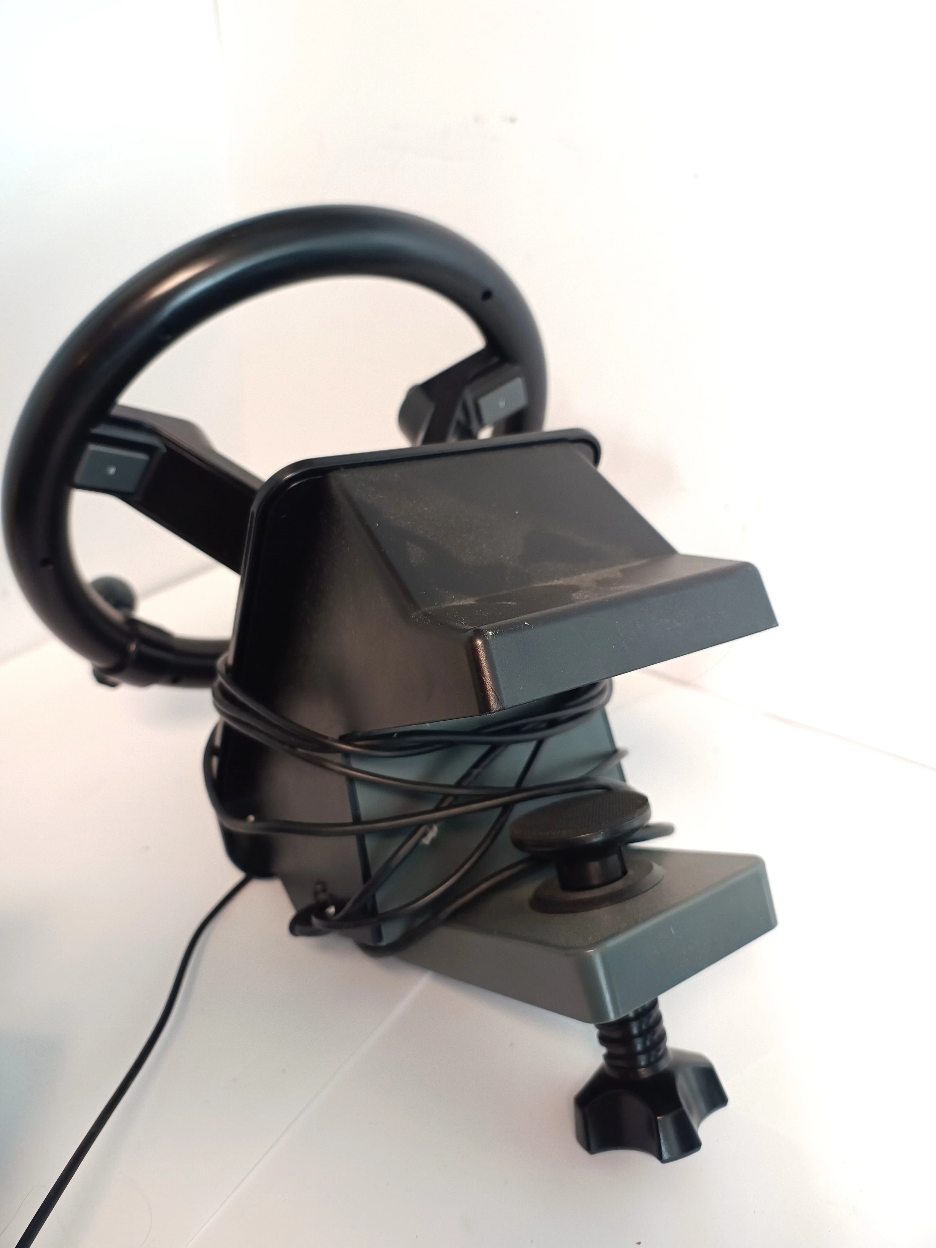 kierownica-logitech-farm-saitek-43216-zawiera-baterie-250685-2006716