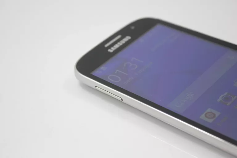 TELEFON SAMSUNG GALAXY S PLUS GT-I9001