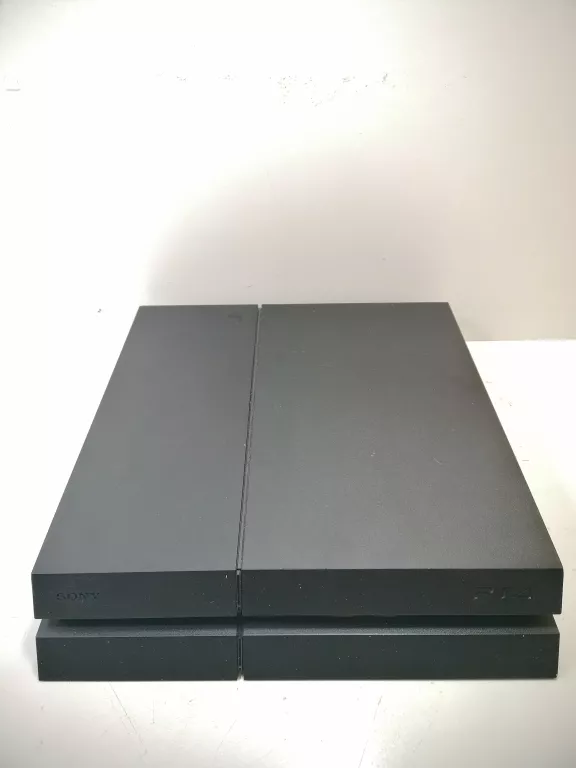 KONSOLA PS4 PAD GRY PUDEŁKO