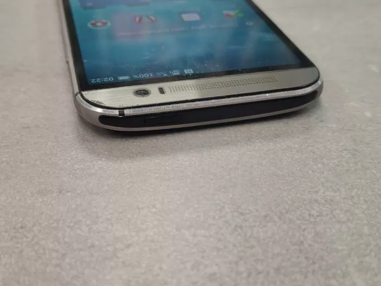 TELEFON HTC ONE M8S