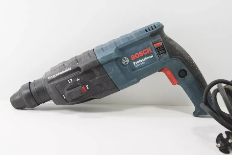 MŁOTOWIERTARKA BOSCH GBH 240