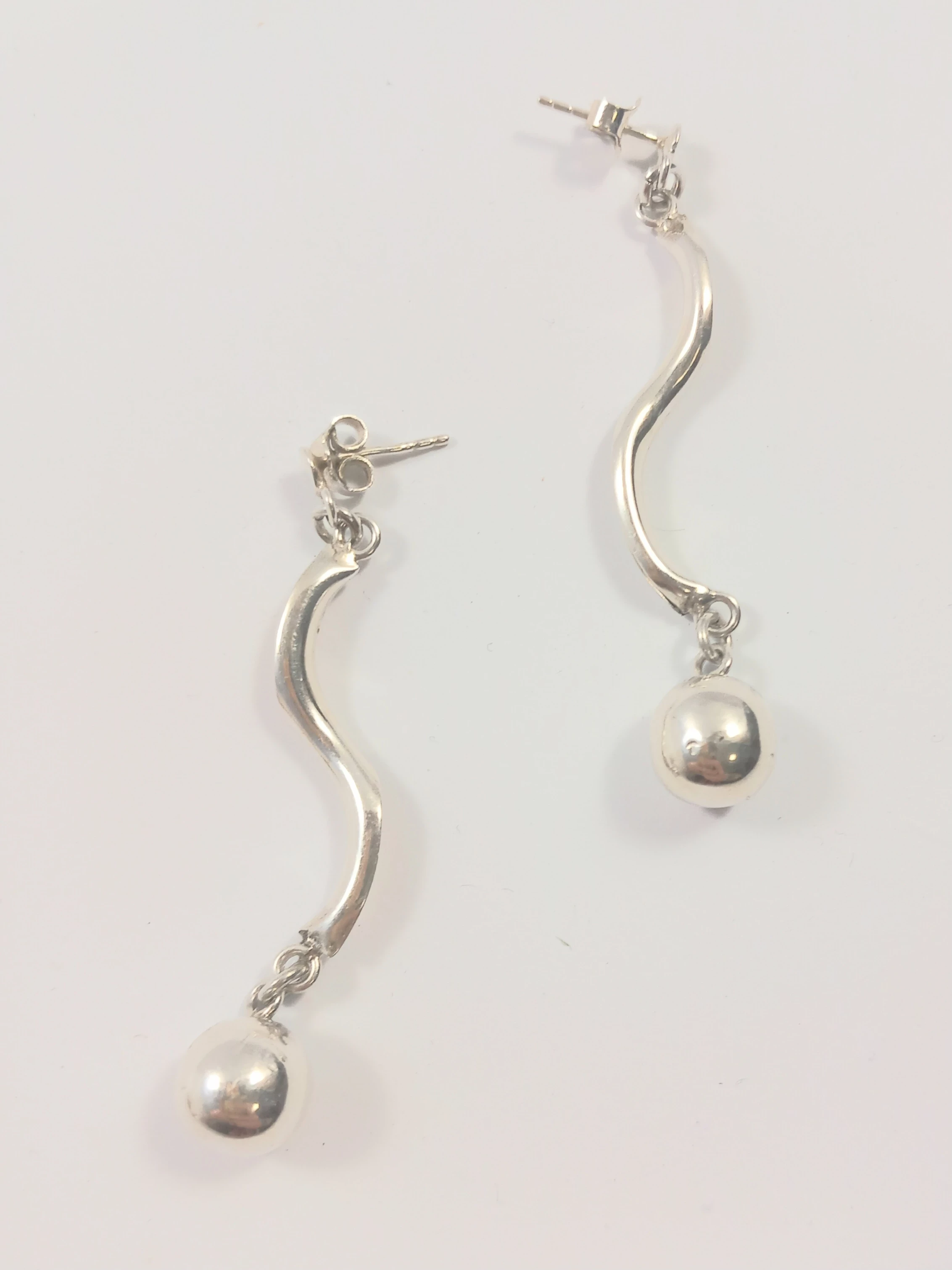 srebro-wyrob-jubilerski-uzywany-kolczyki-kulki-wiszace-stan-11323-2