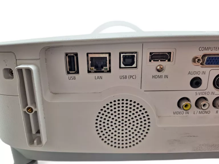 PROJEKTOR RZUTNIK NEC V260