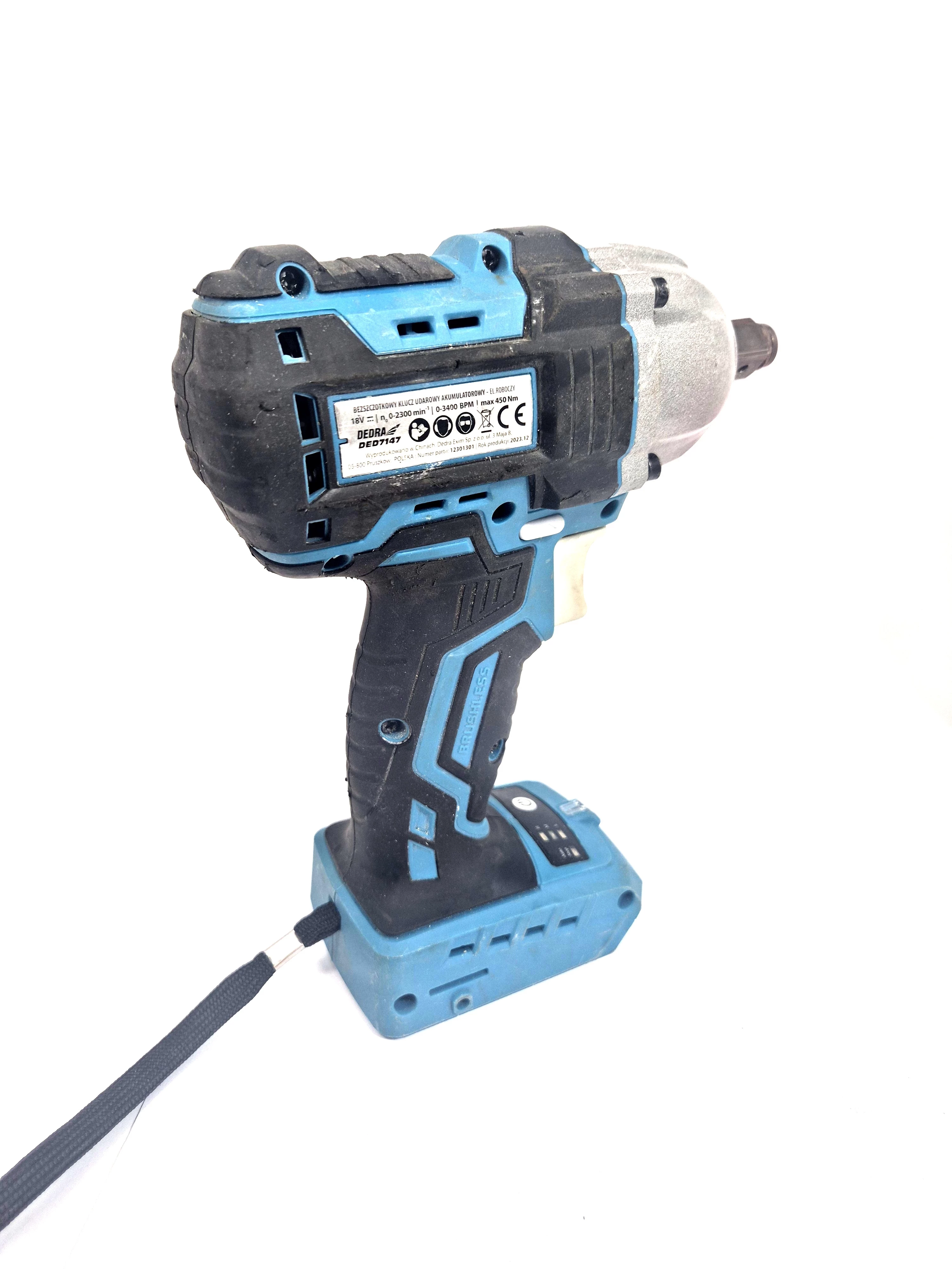 klucz-udarowy-akumulatorowy-bezszczotkowy-ded7147-ean-gtin-5902628714701