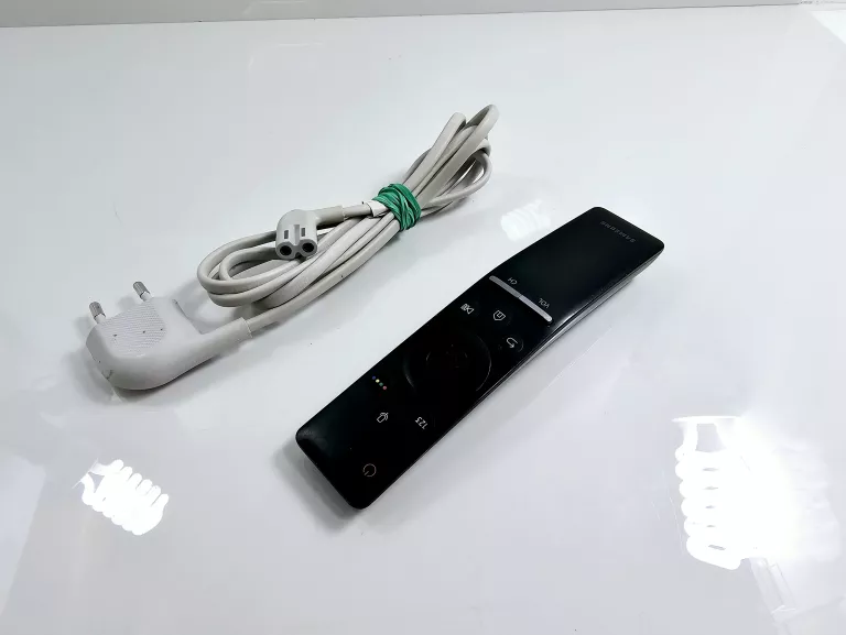 TELEWIZOR SAMSUNG UE75AU8002K 75" LED 4K TIZEN DVB-T2