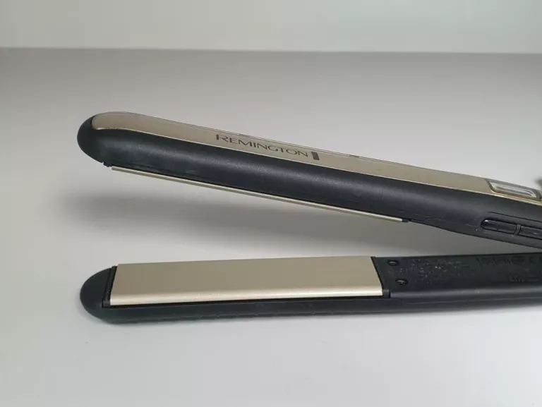 PROSTOWNICA DO WŁOSÓW REMINGTON S6500